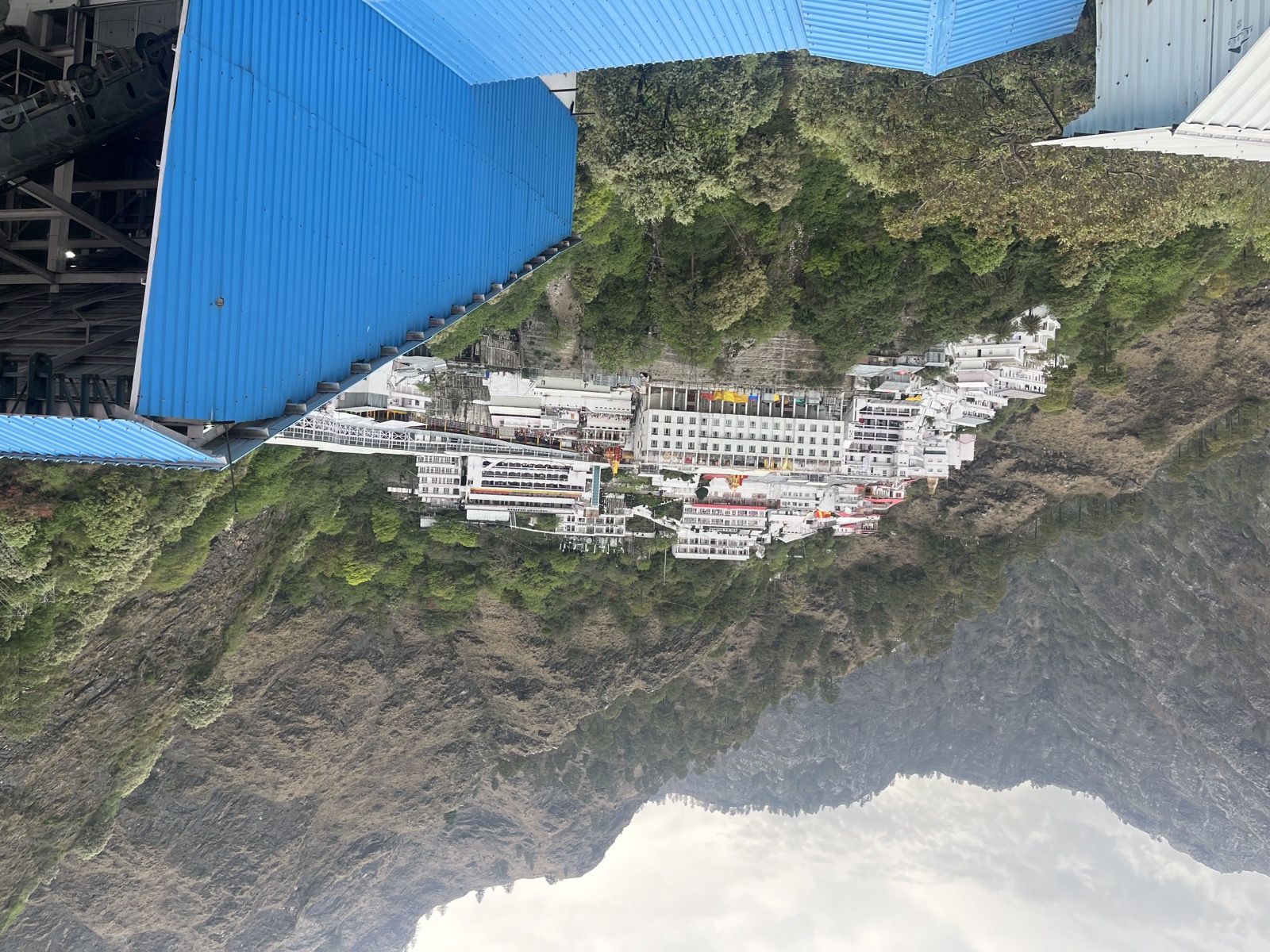 Vaishno Devi temple complex view