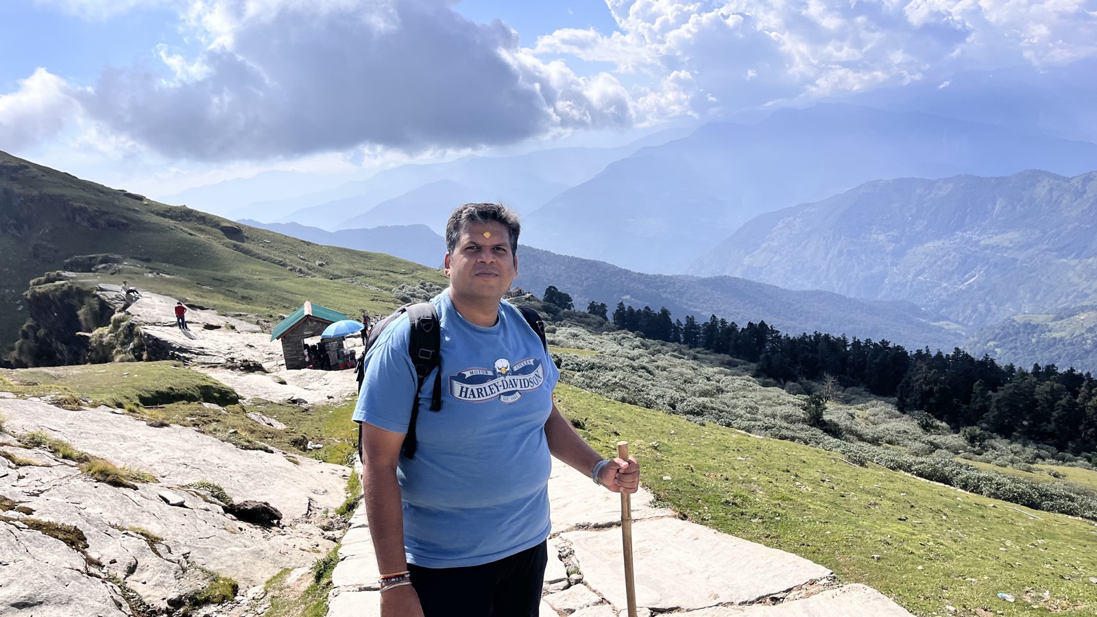 Trekking in Chopta meadows